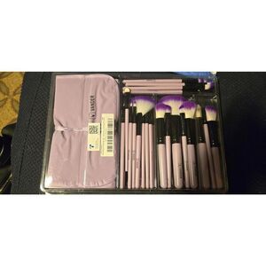 Vander 32pieces Purple Professional Makeup Foundation Makeup Brushes With Case